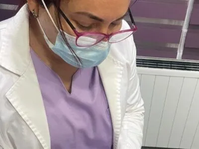 Dra. Eva Hernández Calderón, médico estético de Bienestetic